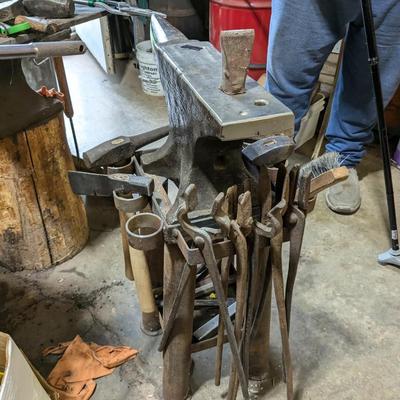 Peter Wright Blacksmith Anvil with Stand and Tools