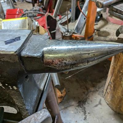 Peter Wright Blacksmith Anvil with Stand and Tools