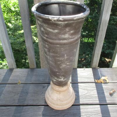 18 1/2" Pottery Planter