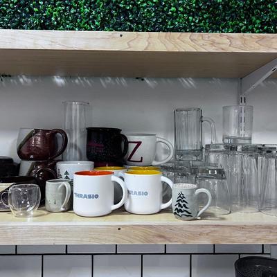 Glasses and Mugs 