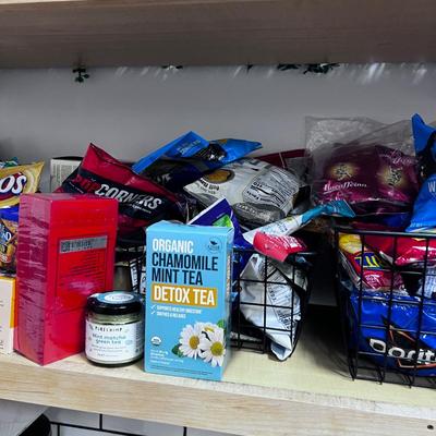 SNACKS All Manner Chips, Cookies, Snacky Items