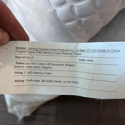 MATTRESS PAD TOPPER  60 X 80" 