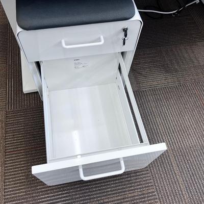 POPPIN Series L Adjustable Height Desk Top, White 