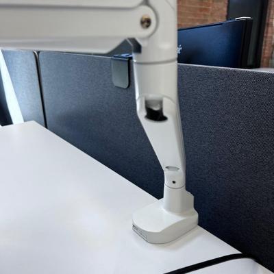View Sonic Monitor with Adjustable ARM Model XG 2705 