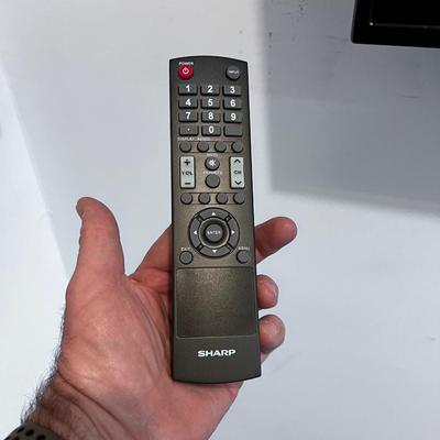 SHARP Television with Remote 43" Wall Mounted ZOOM 1 