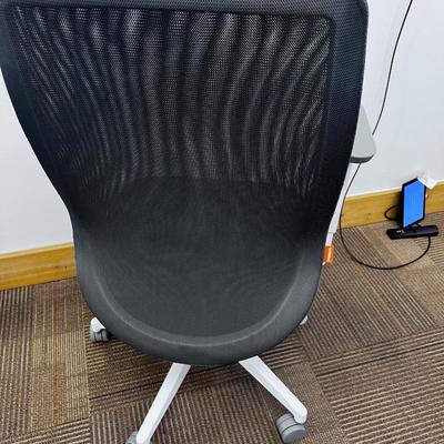 POPPIN MAX TASK CHAIR HIGH BACK White & Dark Gray 