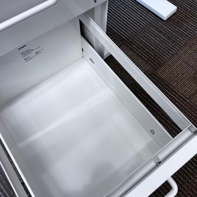 POPPIN Series L Adjustable Height Desk Top, White 