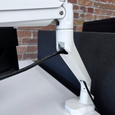 View Sonic Monitor with Adjustable ARM Model VG2755 