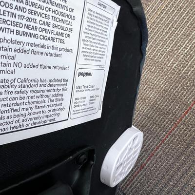 POPPIN MAX TASK CHAIR Mid Back White & Dark Gray 