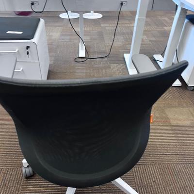 POPPIN MAX TASK CHAIR Mid Back White & Dark Gray 