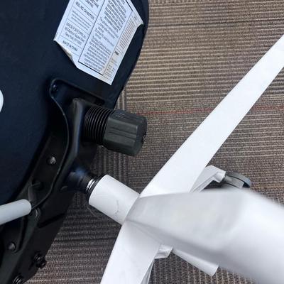 POPPIN MAX TASK CHAIR Mid Back White & Dark Gray 