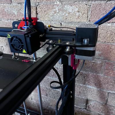 3 D ENDER -5 PRO PRINTER 