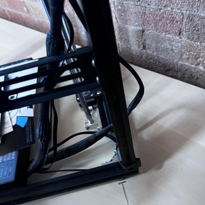 3 D ENDER -5 PRO PRINTER 