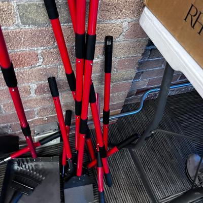 Poop Scoop with Extendable Handles Red