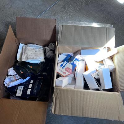 GAR - AS IS SOME USED "RETURNED" LUMINOODLE Lighters etc. 
