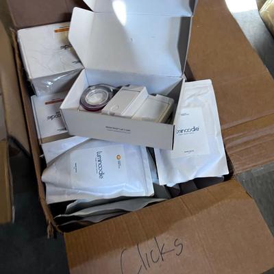 GAR - LUMINOODLE CLICK New and Opened 2  Box