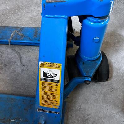GAR- Pallet Jack Blue Label 