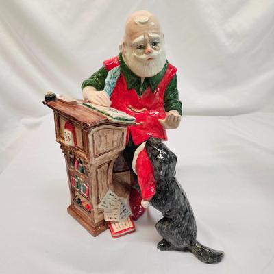 Trio of Ceramic Santa Christmas Figures (BS-JS)