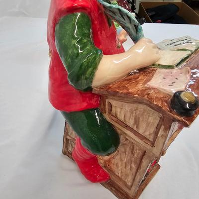 Trio of Ceramic Santa Christmas Figures (BS-JS)