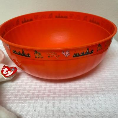 Ty Beanie Buddy Spooky the Ghost plush toy with large plastic bowl