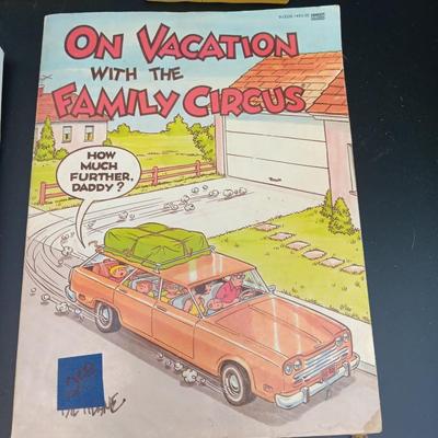 Great Comics of the 80's ! Garfield - MAD - Family Circle - Calvin & Hobbes - Heathcliff - Books
