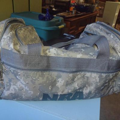 Sportsman's Camouflage Carry Bag