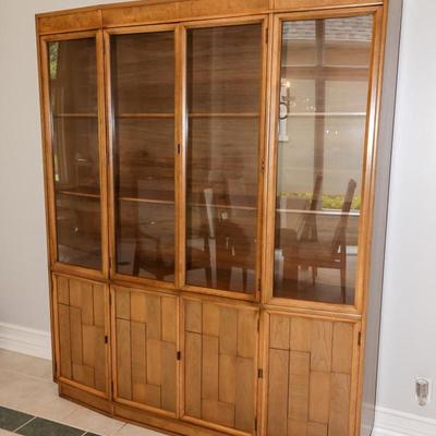 Lot 3: Mid Century Modern China cabinet Kroehler Brutalist style
