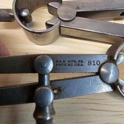 Inside/Outside Measuring Calipers (BS-JS)