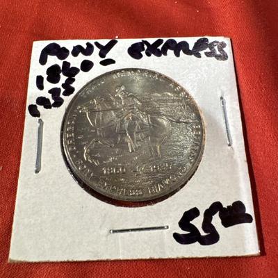 1860-1935 PONY EXPRESS UNC HALF US COIN