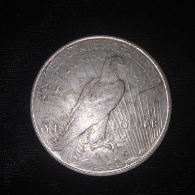 1922 SILVER PEACE DOLLAR COIN