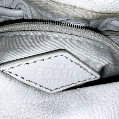 WHITE LEATHER FOSSIL PURSE AND LEATHER WALLET