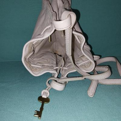 WHITE LEATHER FOSSIL PURSE AND LEATHER WALLET