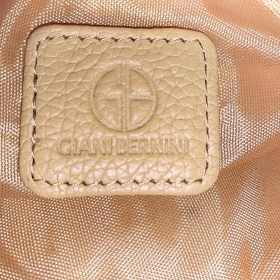 WHITE LEATHER FOSSIL PURSE AND LEATHER WALLET