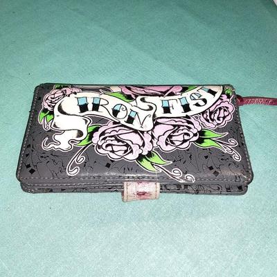 LADIES ADDIDAS SIZE 7 AND FASHION WALLET
