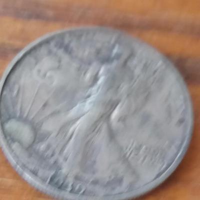 LOT 71 1939-S WALKING LIBERTY HALF DOLLAR