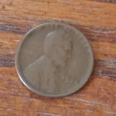 LOT 74 1925-S LINCOLN CENT