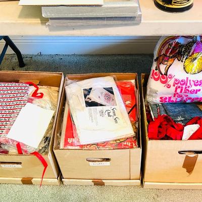 Craft & Knitting Table Deal Lot