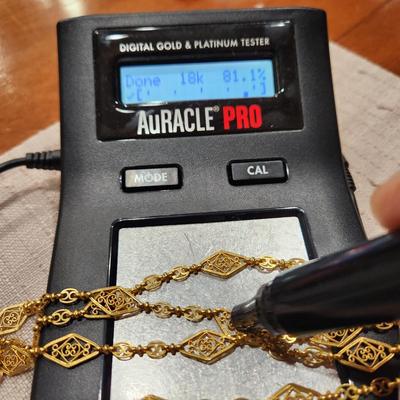 Vintage 18kt Gold 68" Chain Necklace