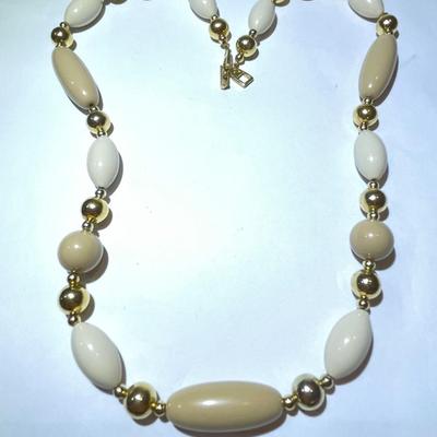 Vintage Mid-Century NAPIER Resin/Lucite Necklace 24" Long in Good Preowned Condition.
