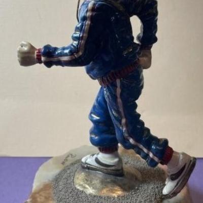 Vintage Scarce Ron Lee Signed Clown Manny Miles the USA Jogger 1988 7" Tall in VG Preowned Condition.