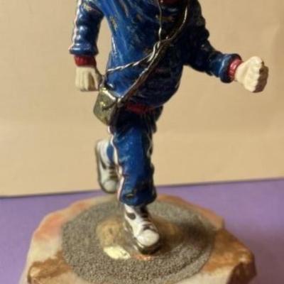 Vintage Scarce Ron Lee Signed Clown Manny Miles the USA Jogger 1988 7" Tall in VG Preowned Condition.