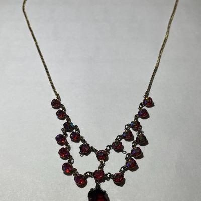Antique Garnet Colored Rhinestone Dainty Necklace 16" in Very Good Preowned Condition.