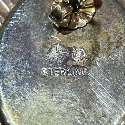 Vintage Southwest Sterling Silver Lapis & Turquoise Inlaid Post/Stud Earrings in VG Preowned Condition.