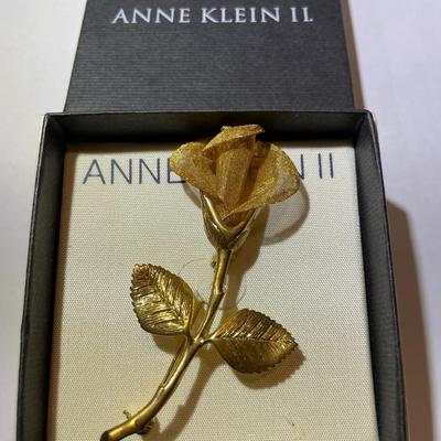 Vintage Anne Klein II Gold Tone Flower Pin New in Box as Pictured.
