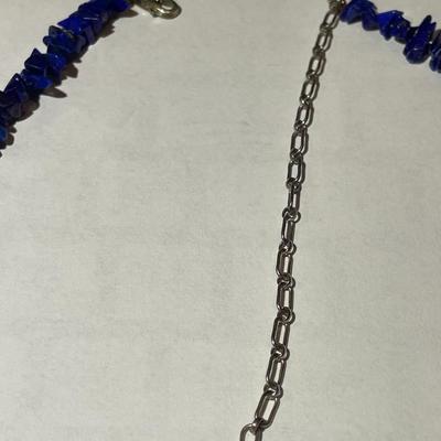 Designer Sterling Silver Lapis Chip Bead 18-20" Adjustable Necklace in VG Preowned Condition.