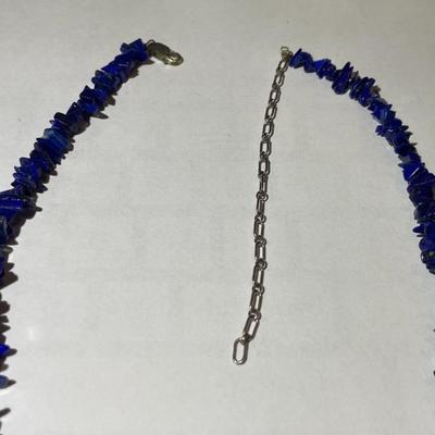 Designer Sterling Silver Lapis Chip Bead 18-20" Adjustable Necklace in VG Preowned Condition.