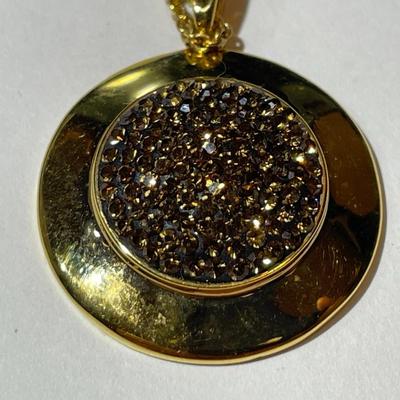 Vintage Never Worn Condition 18K Gold /Bronze Swarovski Crystal Pendant on a 18" Chain.