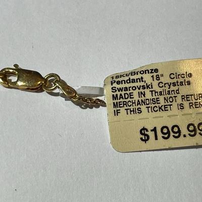 Vintage Never Worn Condition 18K Gold /Bronze Swarovski Crystal Pendant on a 18" Chain.