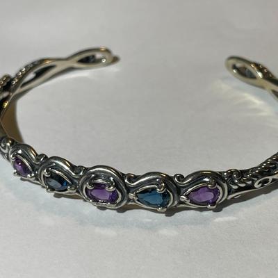 New Never Used CAROLYN POLLACK 925 Sterling Silver Amethyst Color & Blue Stone Swirl Cuff Bracelet Standard Size. (Jewelry #9).