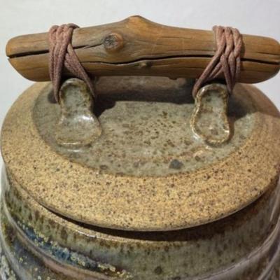 Vintage Signed FARGO Pottery Sugar Bowl with Wooden Handle 5.5" Tall in VG Preowned Condition.
